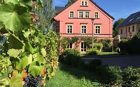 Wein-Hotel Auberge Mistral